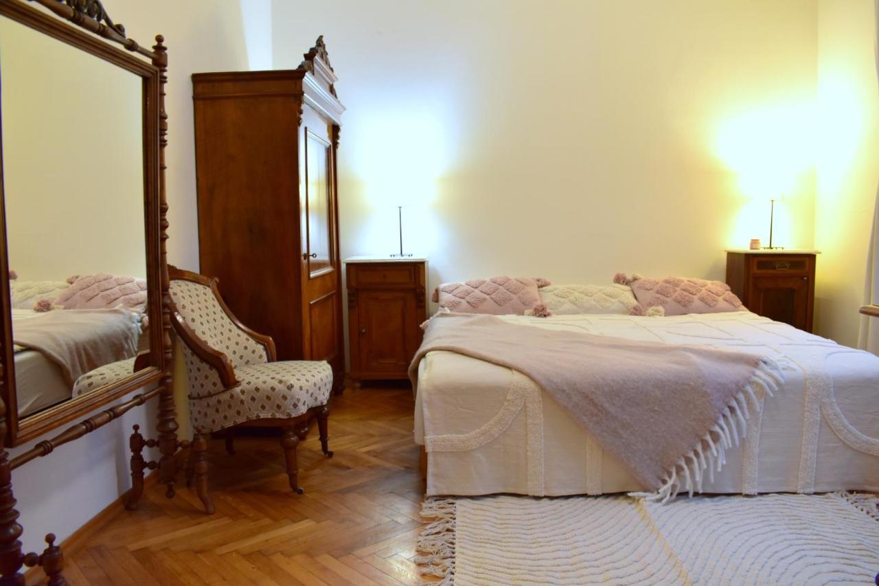 Old Town Residence - Konviktska Prag Eksteriør billede