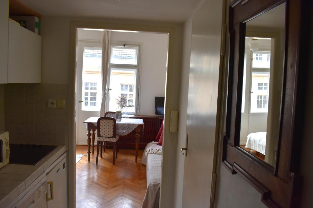 Old Town Residence - Konviktska Prag Eksteriør billede